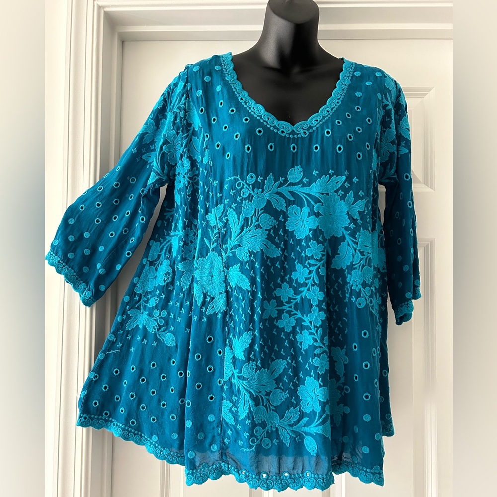 Johnny Was Tunic top